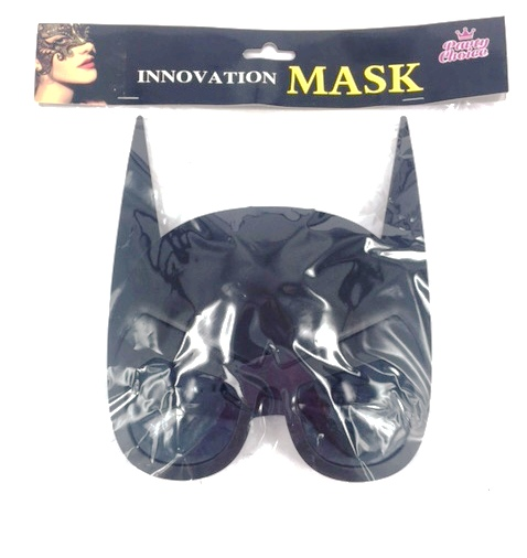 Stylish Cat Women Mask mimicking glasses, 17.5cm x 20cm, perfect for costume events and adding allure to outfits.