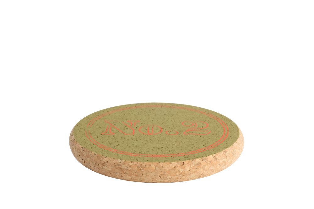 Olive cork pot stand (No.2) protecting surfaces from heat, stylish design, eco-friendly, 180mm diameter, perfect for cookware.