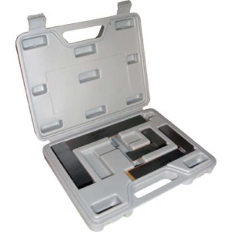 Groz 3pc Precision Engineers Square Set featuring 50mm, 100mm, and 150mm squares made from hardened spring steel for durability.