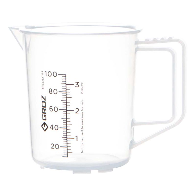 Groz 100ml measuring jug in clear polypropylene with ergonomic handle, ideal for precise measurements in kitchens and industries.