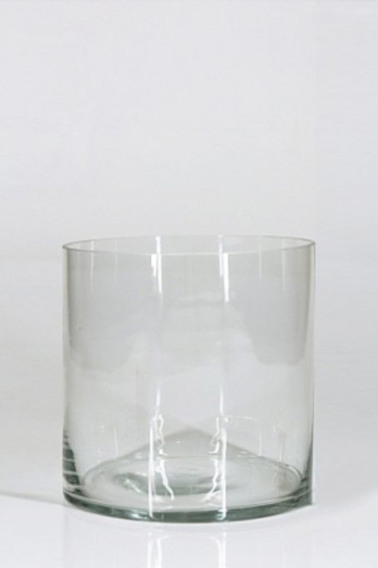 Clear symmetrical cylindrical glass vases set of 12, perfect for floral arrangements and elegant decor at events.