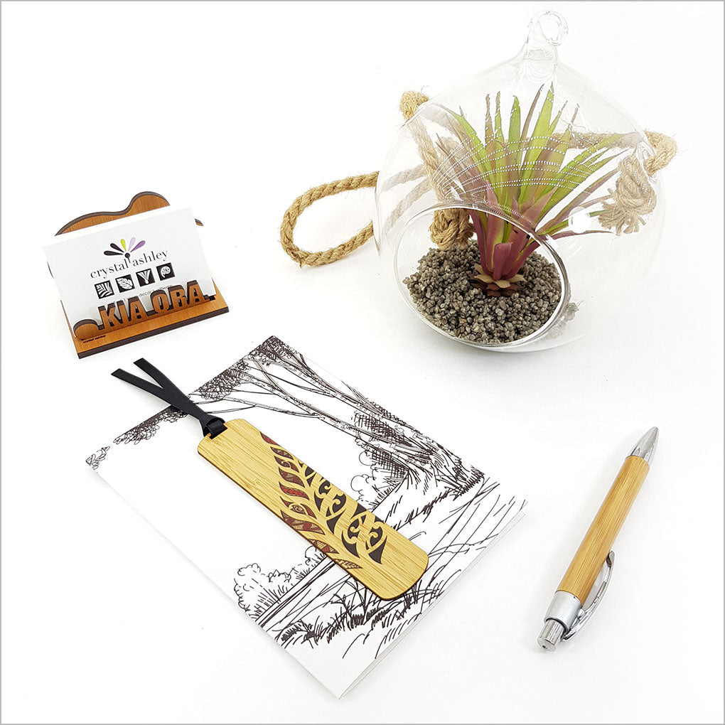 Kowhaiwhai fern greeting card and bookmark set showcasing New Zealand's beauty, perfect for heartfelt messages and gifts.