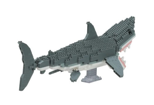 Detailed Nanoblock Great White Shark set with over 680 pieces, offering a challenging and creative building experience.