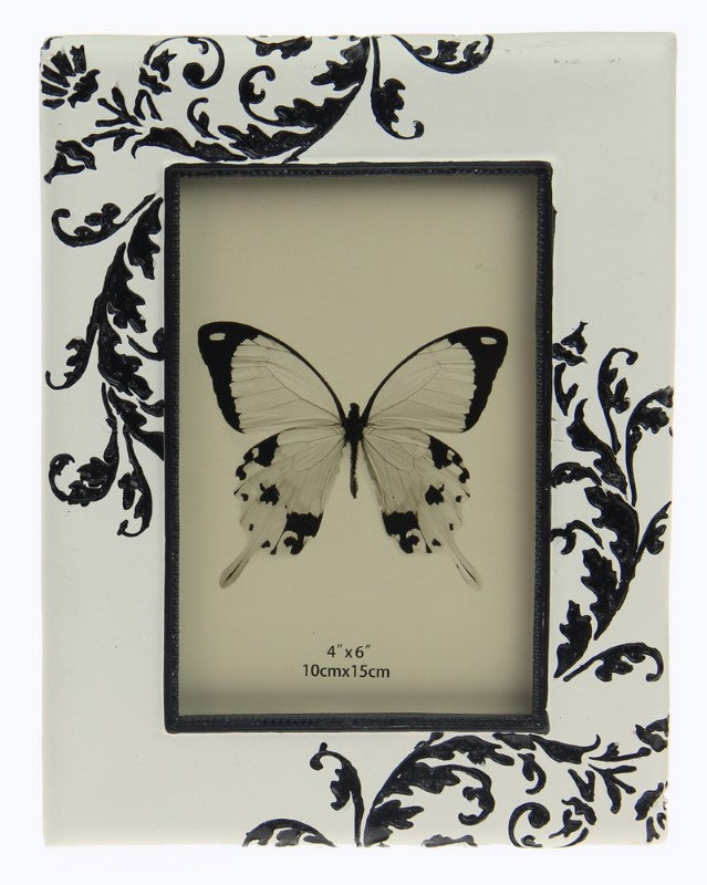Elegant black embossed fern photoframe, 16.5x1.8x21.2cm, perfect for displaying cherished memories in style.