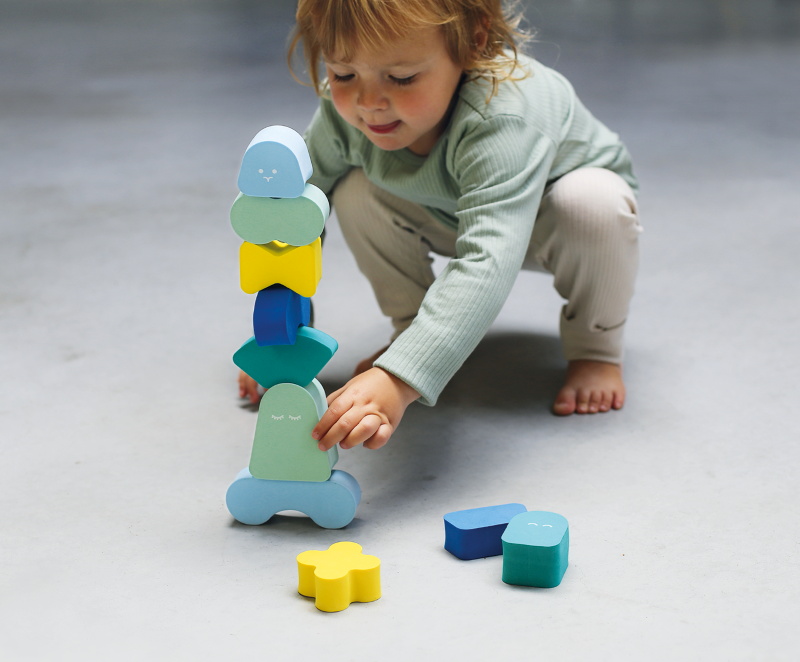 Blokki Balancing Shapes (Minty Green) - Quut Water Toys