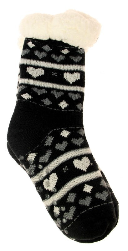 Cozy charcoal fleece socks with hearts design, soft, warm, suitable for various sizes, ideal for lounging. Set of 2.