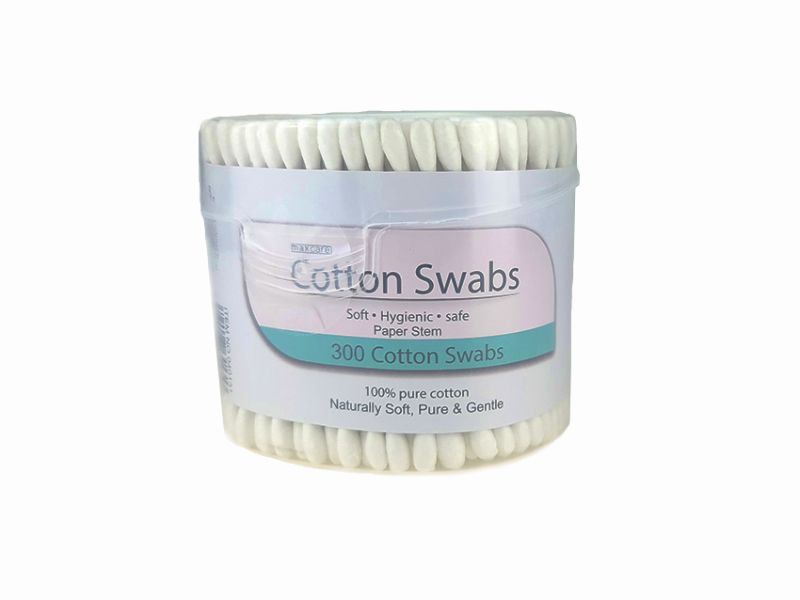 Maxcare Cotton Buds with paper stems, eco-friendly, 1800 pieces total, perfect for hygiene, makeup, and crafts.