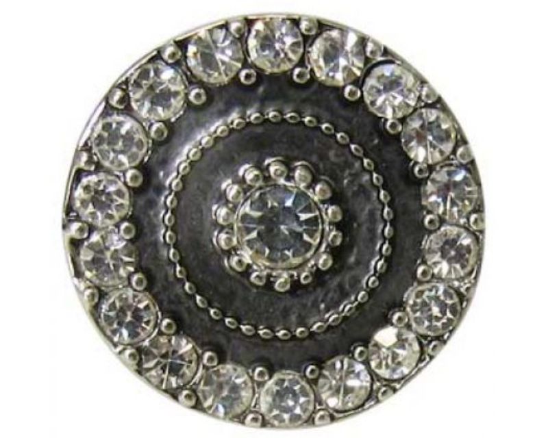 Elegant snap rings adorned with shimmering diamante stones for customizable style and everyday glamour.