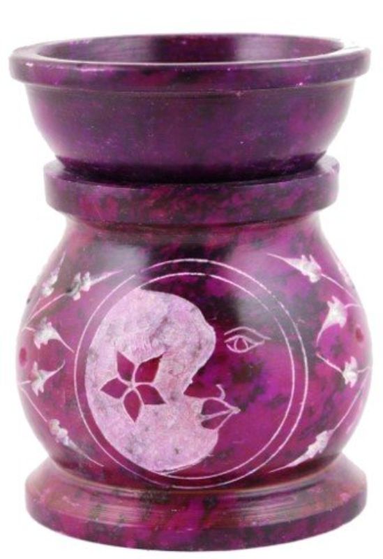Soapstone moon-shaped oil burner, 10cm, perfect for aromatherapy and creating a calming ambiance in any room.