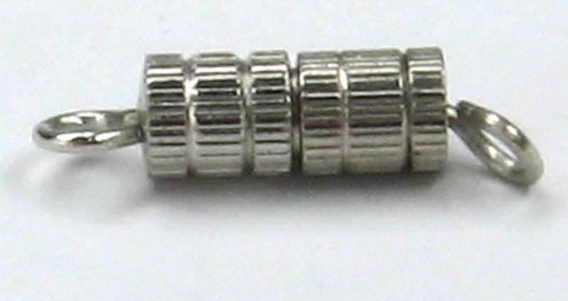 Chrome 10x4mm screw clasps, 1000 pieces, ideal for securely closing jewelry like necklaces and bracelets stylishly.