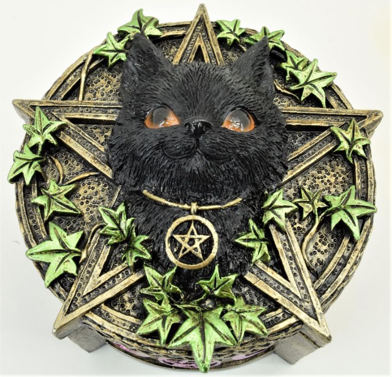 Charming black cat box (11.6cm) perfect for storing treasures or as a unique gift box for cat lovers.