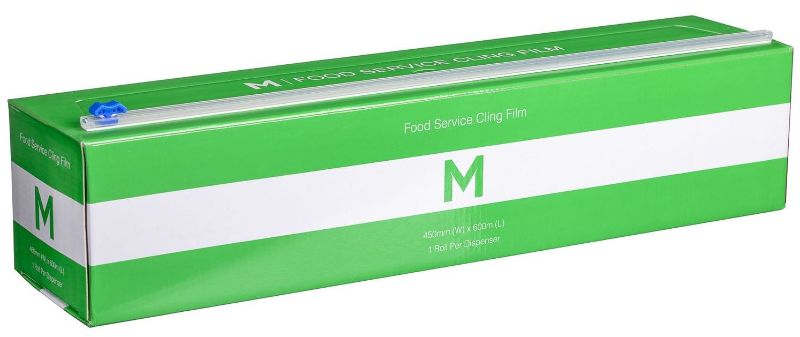 Clear manual cling wrap roll, 450mm x 600m, 9mu thickness with built-in slide cutter for easy cutting and food preservation.