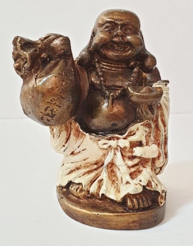 Happy Buddha ornament (11cm) adds joy and serenity to your space with intricate details and a charming design.