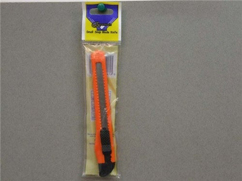 Lge Snap Blade Knife with ergonomic handle and retractable snap-off blades for precise cutting in crafting and DIY projects.