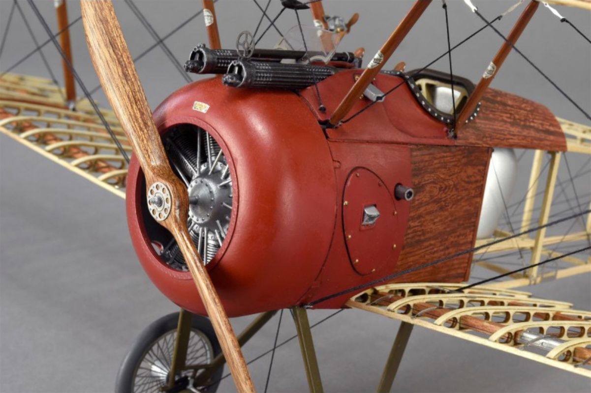 1/16 scale wooden model of the Sopwith F.1 Camel 1918, featuring detailed cockpit, methacrylate stand, and engraved accents.