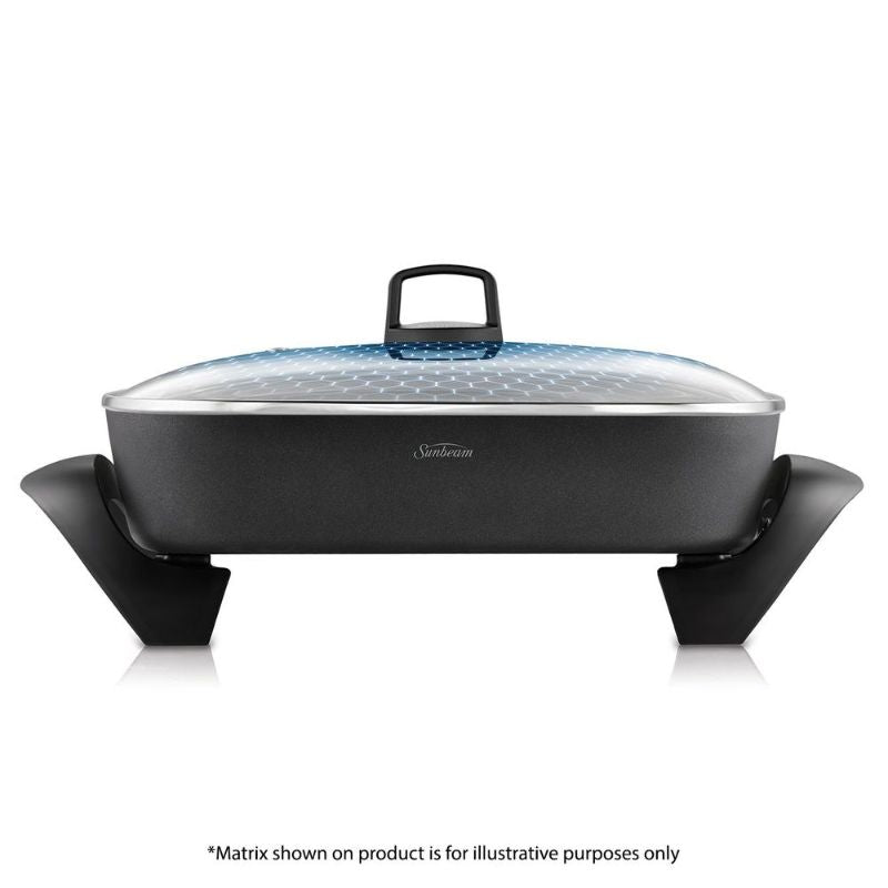 Dark blue DiamondForce™ Banquet Frypan with diamond-infused non-stick coating, adjustable thermostat, and ample cooking space.