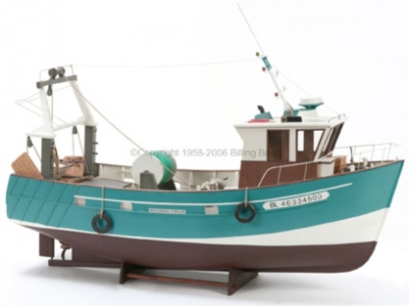 Detailed 1/20 scale model kit of the Boulogne Etaples stern trawler, made from high-quality materials for advanced beginners.