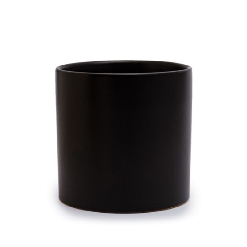 Sleek matte black ceramic plant pot, 21x21cmH, ideal for stylish indoor gardening and enhancing any decor.