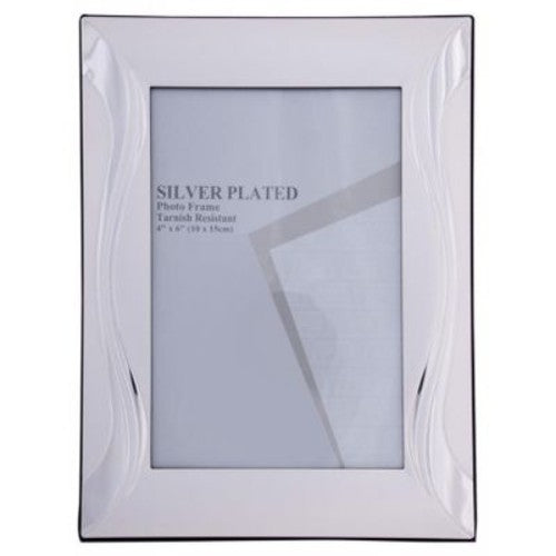 Elegant silver curtain-style photo frame, 10x15cm, perfect for showcasing cherished memories in style.