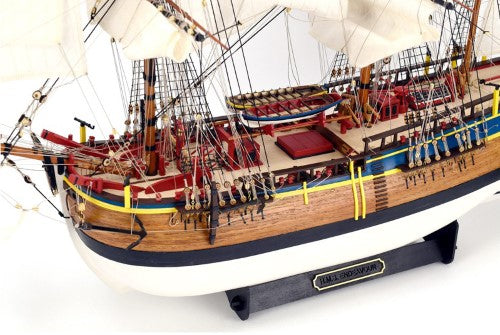 Alt text: "1/65 scale wooden model kit of HMS Endeavour, featuring detailed construction for maritime enthusiasts and hobbyists."