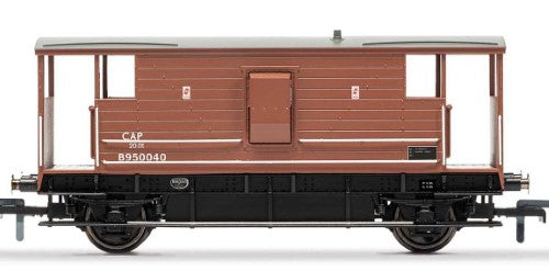 Detailed Hornby BR (ExLMS) 20 T Brake Van model, showcasing Era 4 design and authentic wooden structure for railway enthusiasts.