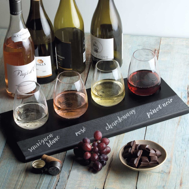 Sommelier Wine Tasting Set with 4 stemless glasses, pine tray, and slate panel for wine labeling, ideal for tastings.