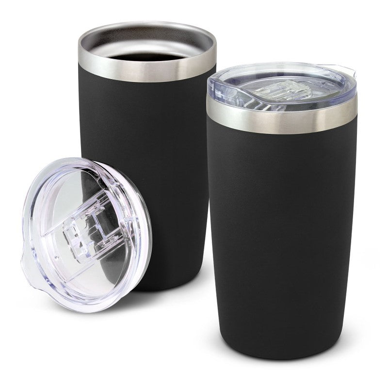 Stylish black 600ml vacuum insulated cup, perfect for hot and cold drinks, featuring a sliding lid and durable powder coating.