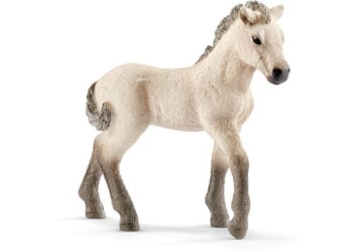 Schleich Horse Club Hannah's First-Aid Kit playset, featuring a detailed stethoscope, Icelandic mare, and foal for imaginative vet play.