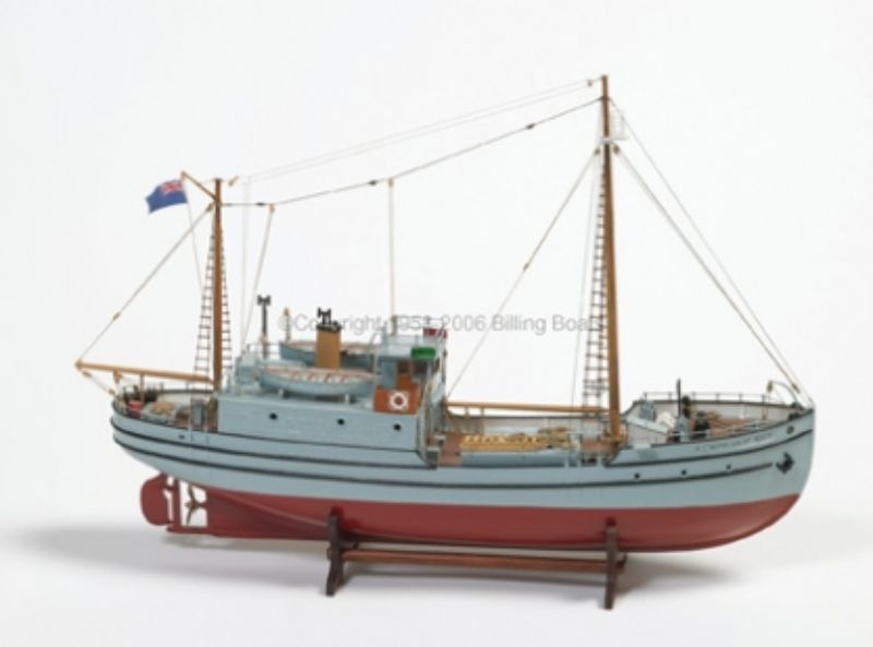Detailed 1/72 scale model kit of the historic St. Roch, showcasing its Arctic voyage and intricate design for enthusiasts.