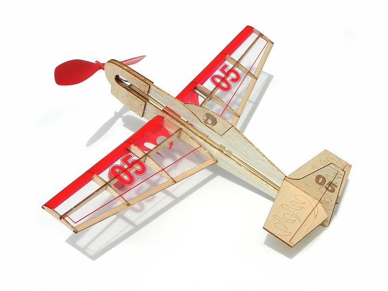 Balsa Glider Kit: lightweight wooden stunt flyer for easy assembly, ideal for outdoor fun and STEM learning activities.