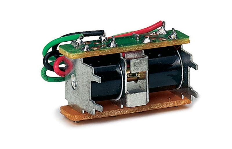 Hornby xxPoint Motor (6) set for precise track switch control in model railways, ensuring smooth and reliable train operations.