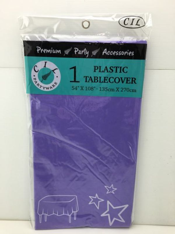 Purple plastic tablecovers (set of 12) measuring 137 x 274cm, perfect for vibrant party decor and easy cleanup.