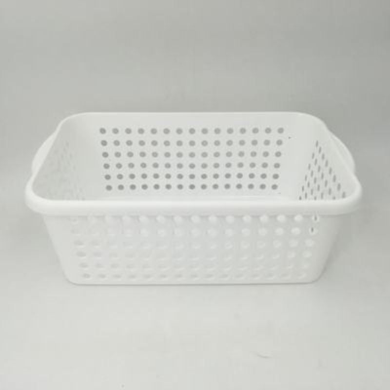 Set of 12 white plastic baskets, 32 x 19 x 12cm, perfect for versatile organization in any space.