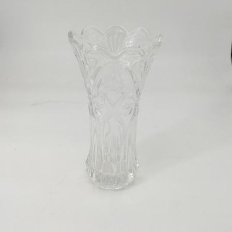 Set of 6 elegant clear vases, each 13 x 24cm, perfect for floral displays and versatile home decor.