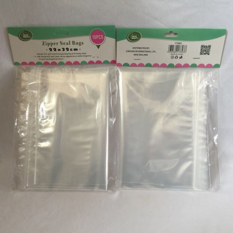Durable 22x32cm zipper seal bags in a pack of 120 for secure storage of food, crafts, and household items.