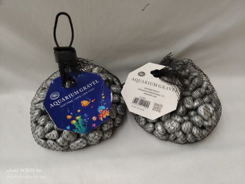 Shimmering silver aquarium stones in 500g packs enhance beauty and provide hiding spots for aquatic life.