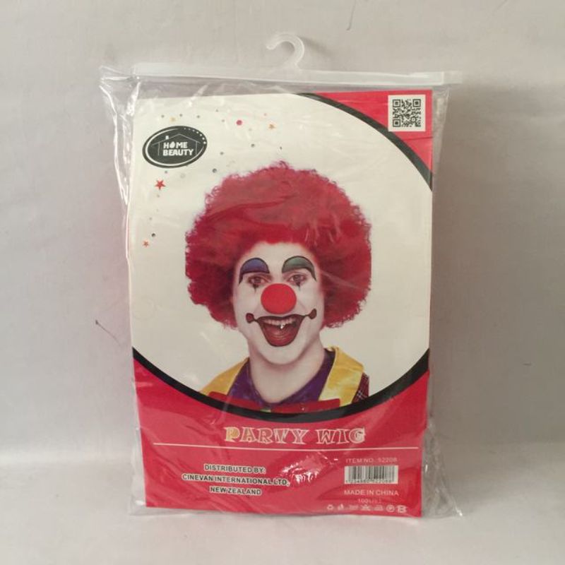 Set of 5 vibrant red Afro wigs, perfect for themed parties and festive occasions, made for comfort and style.