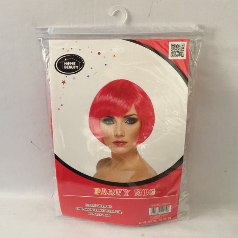 Set of 5 red bob cut wigs, perfect for parties and themed events, offering style and comfort for any occasion.