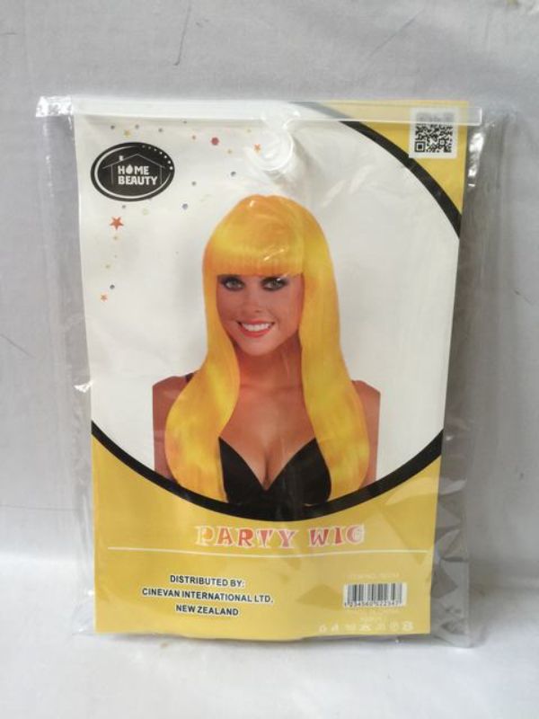 Vibrant set of 5 long straight yellow party wigs, perfect for costumes and themed events.