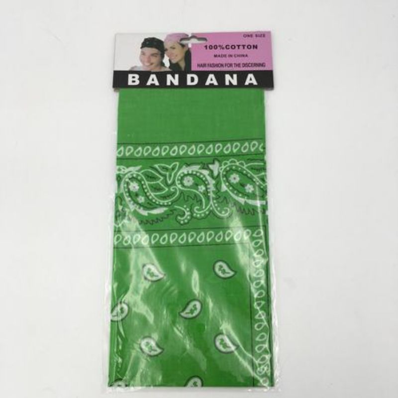 Set of 12 light green bandanas, each 56 x 56cm, perfect for fashion, crafts, and summer events. Durable and stylish!