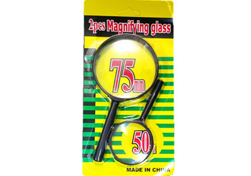 Set of 4 magnifying glasses in 75mm and 50mm for detailed inspection, featuring lightweight design and clear lenses.