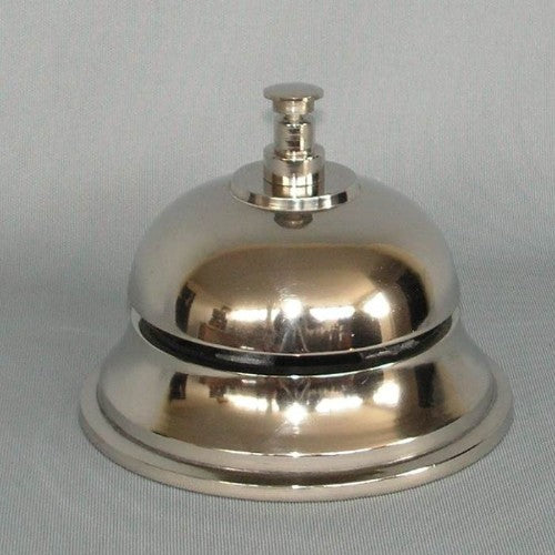 Stylish aluminium counter bell, 11x13cm, ensures clear sound for customer service in cafes and retail settings.