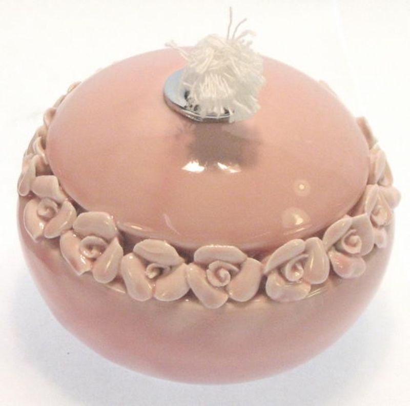 Set of 4 pink oil lamps, 11cm each, offering a warm glow perfect for decor and ambiance in any space.