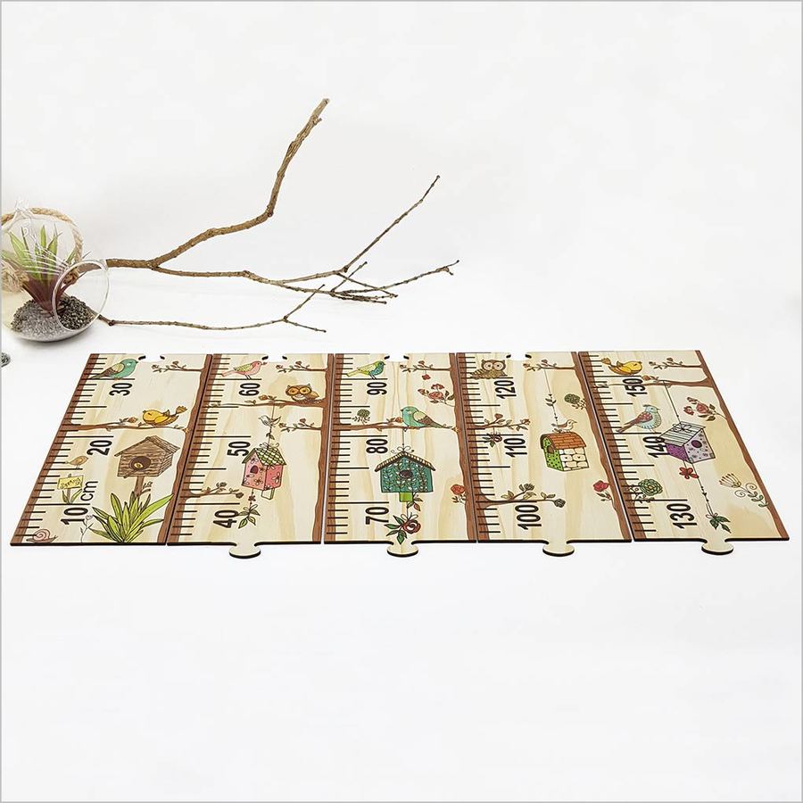 Growth Chart Ruler featuring playful bird design on eco-friendly pine veneer, measuring 1.5m for tracking children's growth.
