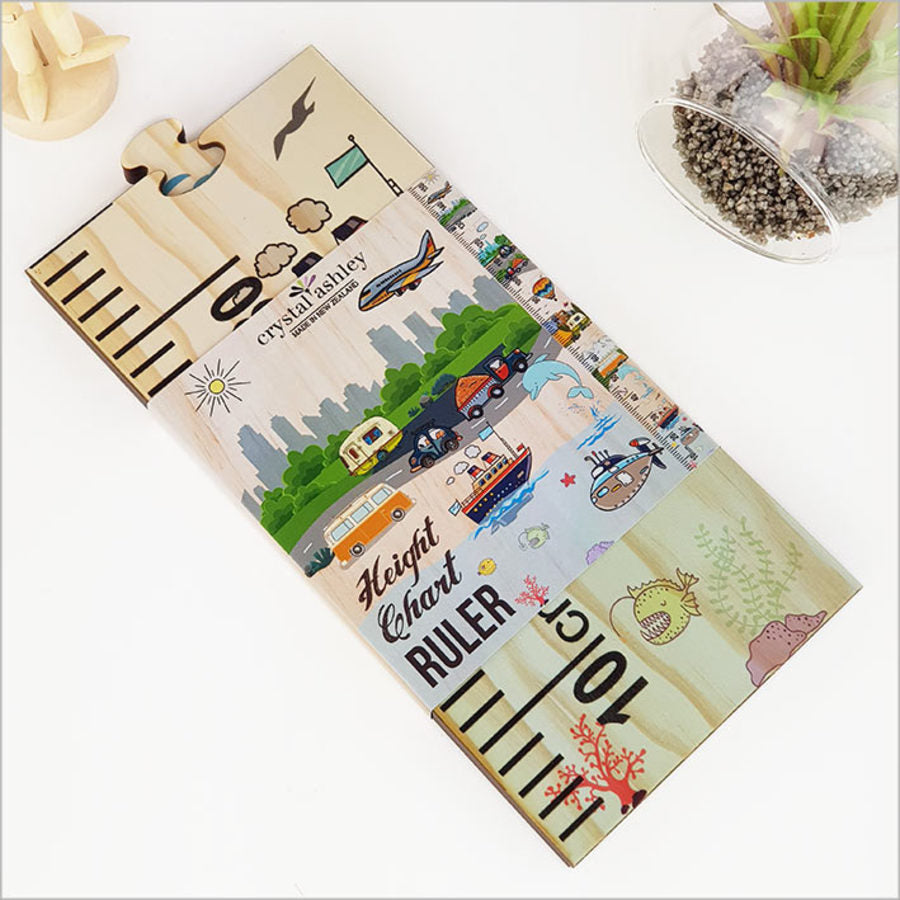 Growth Chart Ruler: Transport features vibrant transport designs on eco-friendly pine veneer, measuring up to 1.5 m for kids' height tracking.