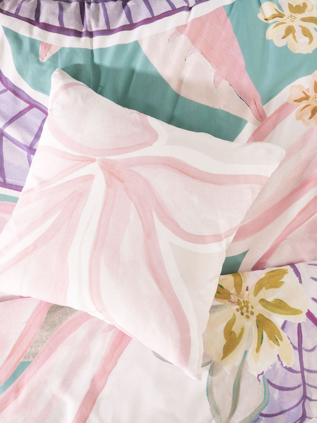 Californian King Duvet Cover Set - Palmetto by SAVONA features hand-painted tropical foliage on a turquoise backdrop.