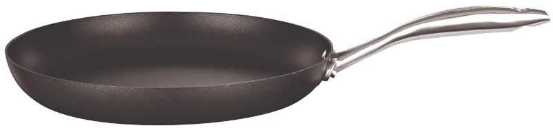 Scanpan Pro IQ 26cm Frypan, PFOA-free non-stick, ergonomic handle, oven-safe, made from recycled aluminum for durability.