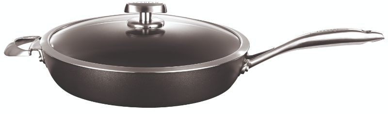 Scanpan Pro IQ Covered Sauté Pan (26cm) with non-stick coating, eco-friendly aluminum, ergonomic handle, oven-safe up to 260°C.