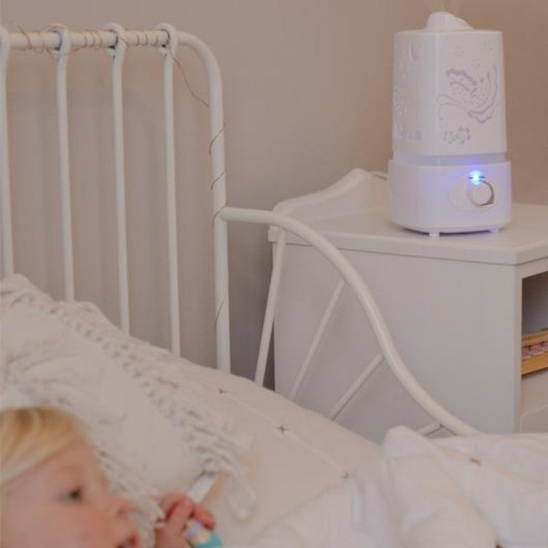 Moose Blissful Bedtime Humidifier with LED lights, 1500ml capacity, combats dry air and allergens for better sleep.
