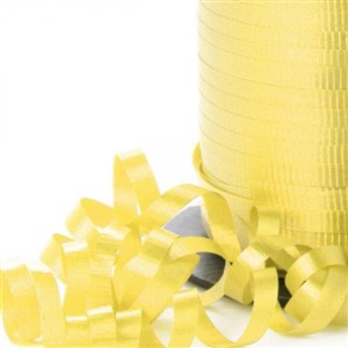 Bright lemon-colored curling ribbon, 450m long and 5mm wide, perfect for gift wrapping and festive decorations.